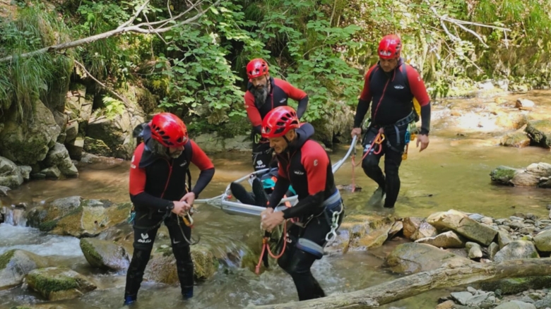 interventii contracronometru pe munte 3 turisti au murit dupa ce s au avantat in trasee periculoase 68b67d383b742