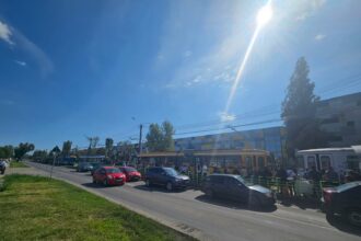 jale la baza 3 blocaj in trafic dupa ce un tramvai din secolul trecut a refuzat sa mai porneasca foto video 68c69a18a7b1e