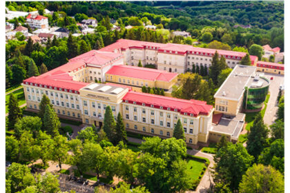 la usv iasi noul an universitar va debuta pe 15 septembrie iar cazarea studentilor va avea loc mai devreme 68bfd5e7e7fd8