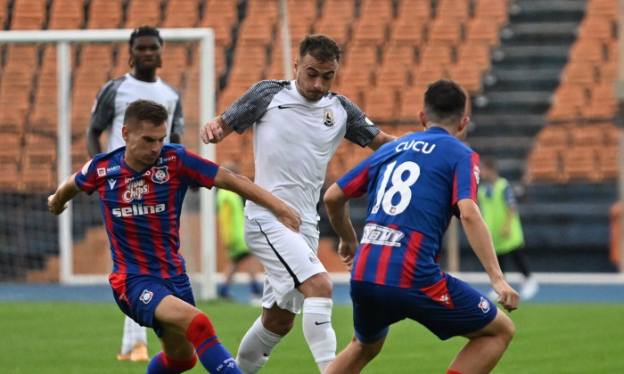 liga 2 fc bihor s a impus la piatra neamt 3 0 cu ceahlaul si este noul lider 68c46441ab41e