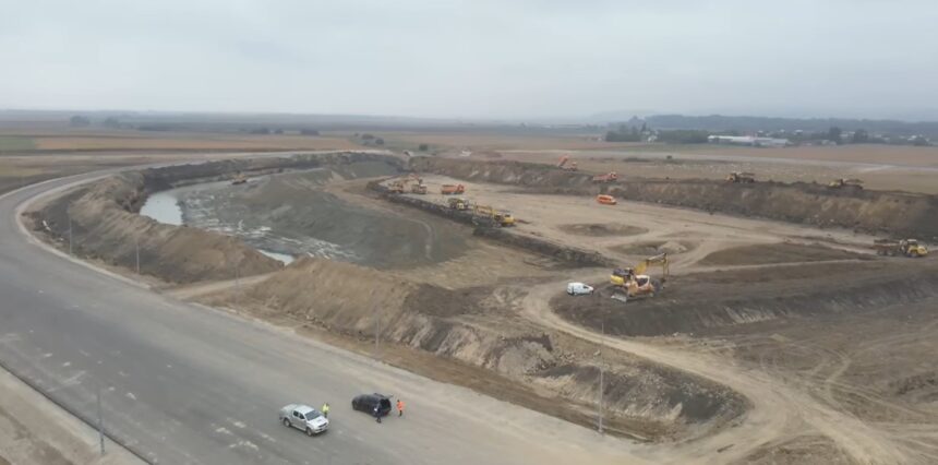 lucrarile la autostrada moldovei tronsonul bacau pascani aproape de pragul de 40 68da32deb9d1b