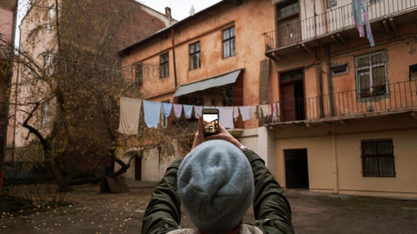 micul bucuresti care scandalizeaza germania fraude sociale clanuri si ascensiunea extremei drepte 68d1a70a4fb3d