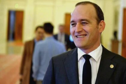 ministrul de finante are o firma cu datorii de milioane inactivata de anaf si o alta care nu a depus niciodata bilanturi la finante 68b96ba49eaff