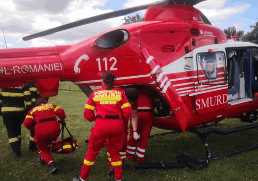 misiune a elicopterului smurd un copil de 7 ani a fost grav ranit intr un accident rutier 68cebd6125ede