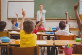 multi profesori din iasi resping boicotul de la inceputul anului scolar 2025 2026 nu pot sa intru in sala de clasa si sa nu imi fac meseria elevii nu au nicio vina 68b78a06cab97