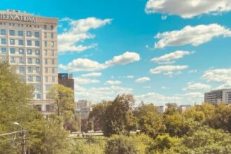 noi detalii despre basarabenii pro rusi surprinsi intr un hotel din iasi dadeau telefoane manipulatoare printre ei s ar fi aflat si jurnalisti ce intentii aveau 68ca090d12af8