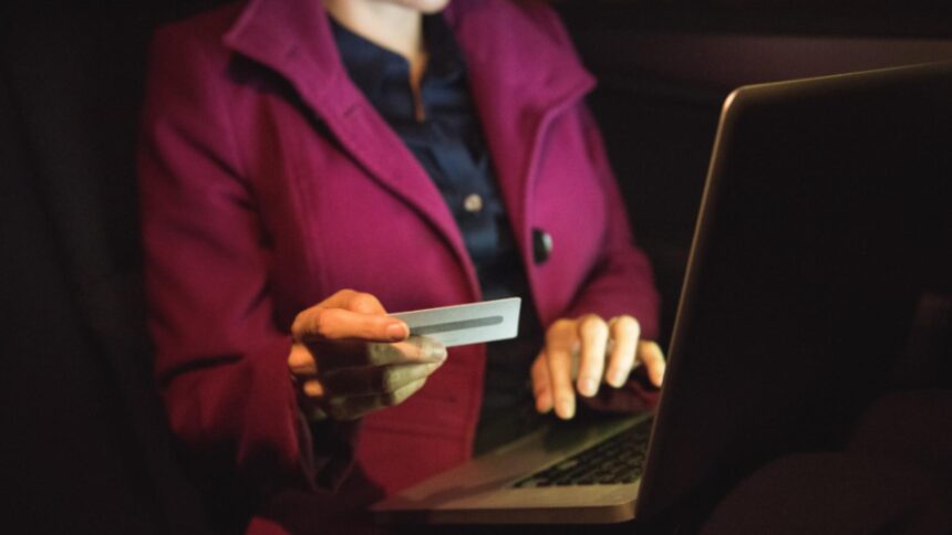 noua schema online care goleste cardurile romanilor dnsc ii avertizeaza pe romanii care fac cumparaturi online 68d6be976d993