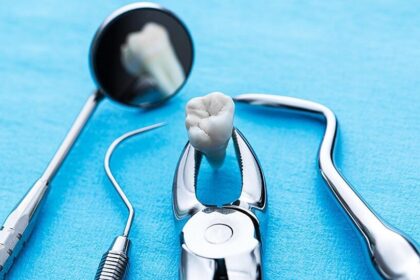 pacientii care au nevoie de stomatolog au la dispozitie o platforma unde pot gasi clinici si specialisti care li se potrivesc 68d4397cd6d25