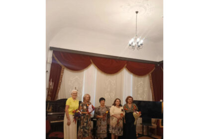 patrimoniul invizibil al feminitatii de la radacini la aripi 68b4b9472af9b