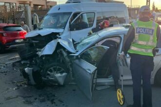 plan rosu de inerventie in mangalia accident intre un microbuz si o masina 13 persoane au ajuns la spital 68bfd2ac8f779