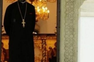 preotul din navodari acuzat de coruperea sexuala a elevilor a fost arestat preventiv 68d4cedce65f8