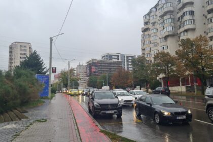 prima ploaie de toamna a blocat traficul pe marile artere ale iasului foto 68ca4bfa80ae8