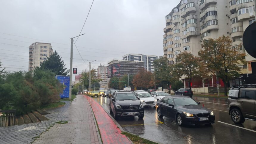 prima ploaie de toamna a blocat traficul pe marile artere ale iasului foto 68ca4bfa80ae8