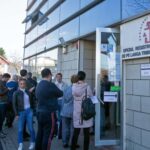 probleme la registrul comertului angajatii vor primi salariile pe luna august in transe situatia deblocata partial dupa interventia ministerului justitiei document 68bf4169683fb