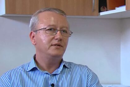 razvan constantinescu conspirationistul cu diploma de medic va fi cercetat disciplinar din nou de colegiul medicilor dupa participare la conferintele anti covid 68c00e3918816