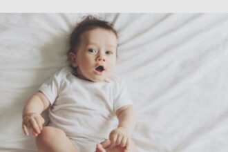 romania isi ucide viitorul record negativ la nasteri si blocaj la fiv iasul in prima linie a colapsului demografic 68b6cf8f720a9