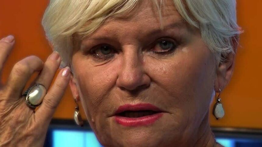 scandal cu monica tatoiu care a sunat la 112 am fost scuipata si amenintata in stil mafiot politia afirmatii nefondate 68c5177ce6645