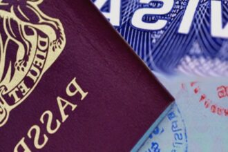 sua schimba regulile pentru reinnoirea vizelor noile conditii transmise de ambasada statelor unite la bucuresti 68b6804bdca7e