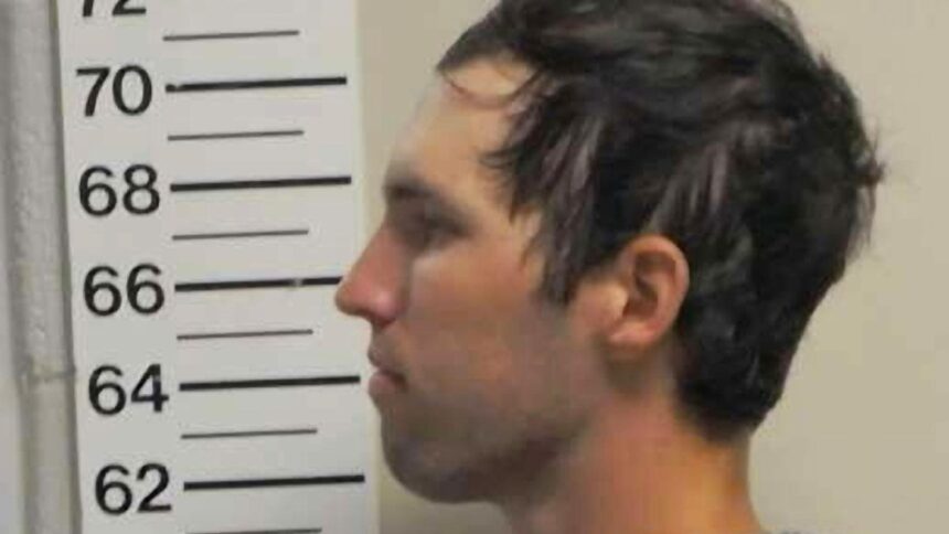 suspectul in cazul lui charlie kirk refuza sa coopereze pe cine se bazeaza anchetatorii zi cruciala marti pentru tyler robinson 68c7f233f351a