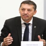 tara arde ministrul educatiei aplauda masurile lui bolojan au un efect pozitiv 68c520bfb466a