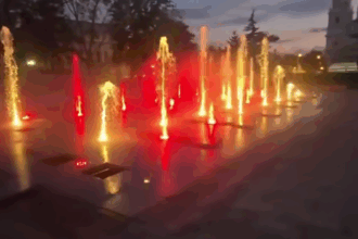 test nocturn la fantana din parcul teatrului national 68cc22ff7b1ae