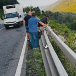 tir cazut intr o rapa de 15 metri la posada mastodontul a picat in gol soferul a iesit fara nicio zgarietura foto 68b6936710ed6