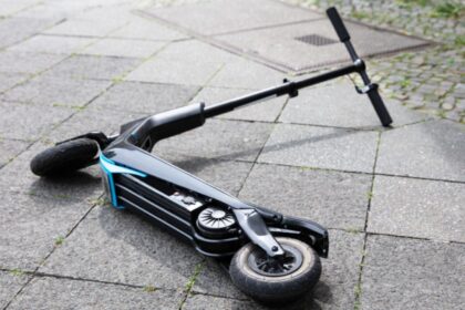 tragedie in judetul neamt un adolescent de 15 ani a murit dupa ce a cazut de pe o trotineta electrica 68c97fd2c1514