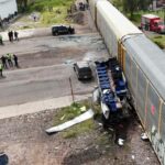 tragedie in mexic 10 morti si peste 40 de raniti dupa impactul dintre un tren si un autobuz 68c0fe6a251b5