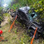 tragedie pe dn 73 dupa nunta un barbat a murit dupa ce a cazut cu masina intr o rapa 68bf0601ba724