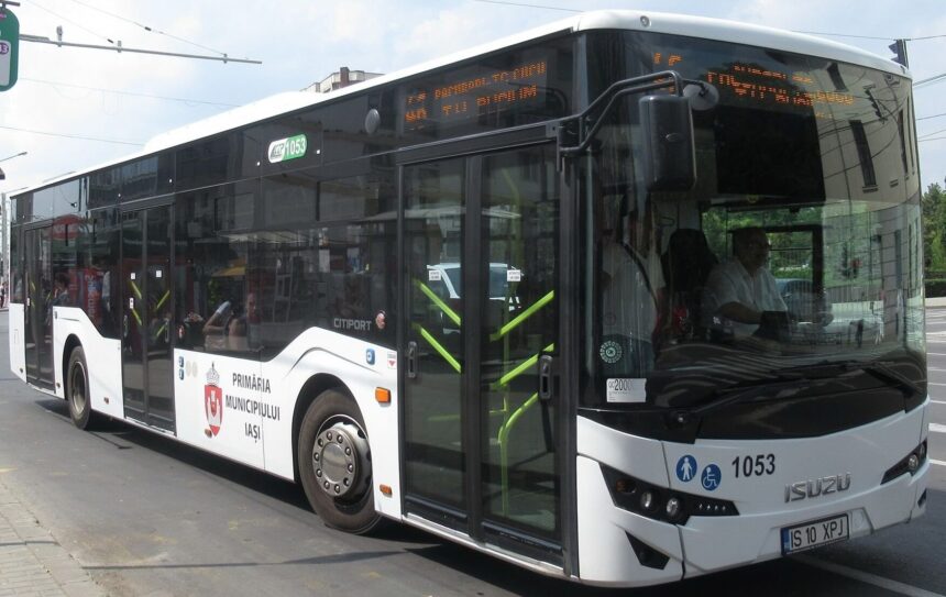 transport dedicat elevilor 21 de curse speciale la iasi de pe 8 septembrie 68bcd38a016c7