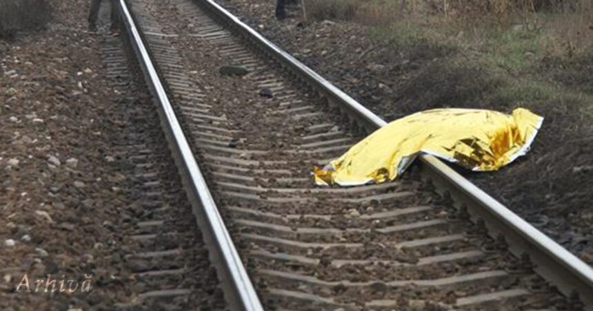un barbat de 72 de ani a murit dupa ce a fost lovit de tren in comuna ruginoasa 68d12d7b0ca35