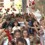 un colegiu din timisoara a furat startul a deschis noul an scolar in avans duminica video 68be7987bde7b