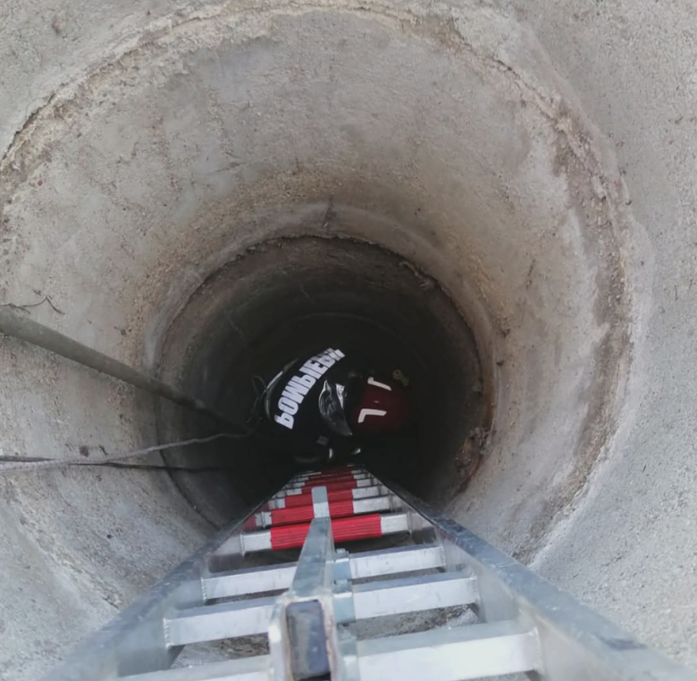 un copil de 10 ani s a bagat in fantana dupa o cearta cu parintii 68b72c9d8aa66