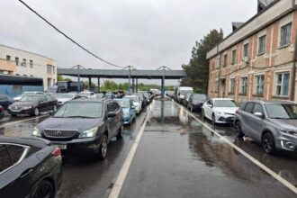 un cunoscut analist politic revoltat de cat a stat in vama la sculeni amintiri din alta lume faceti ceva prea mult pentru ambitiile de apropiere 68c3e5dd0a498