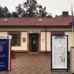 un primar din romania si a redus salariul de bunavoie pentru a da un examplu nici vicele si nici secretara primariei nu au scapat de taieri salariale 68ca889204e2b