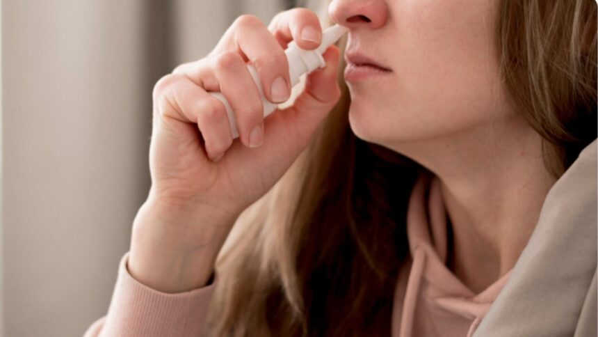 un spray nazal banal ar putea reduce riscul de covid ce dezvaluie un nou studiu 68c474788747f