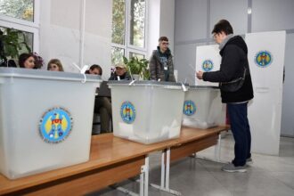 universitatile din iasi mesaj comun pentru studentii moldoveni iesiti duminica la vot 68d537fe23838