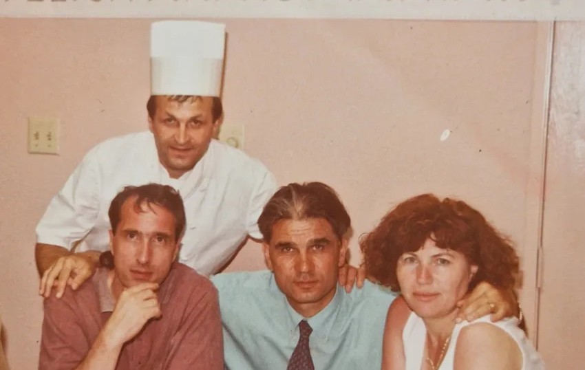 valentin ceausescu fiul fostului dictator invitatul discret al generatiei de aur la mondialul din 1994 o poza document 68d2be4e42804