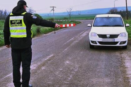 vama sculeni sofer din botosani prins cu permisul suspendat chiar la intrarea in tara 68b55e8640b36