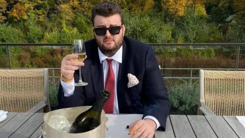 victor micula condamnat la inchisoare cu executare trei ani si o luna pentru accesarea ilegala a bazei de date mai 68c2bb1841a8a