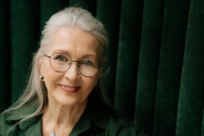 vitamina care incetineste procesul de imbatranire al parului si stopeaza aparitia firelor albe 68c2a317e158d