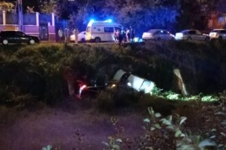 accident grav la iasi doua masini au plonjat in raul nicolina 68fd149334c5c 1
