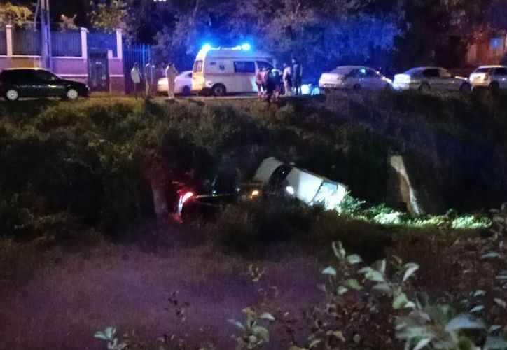 accident grav la iasi doua masini au plonjat in raul nicolina 68fd149334c5c 1