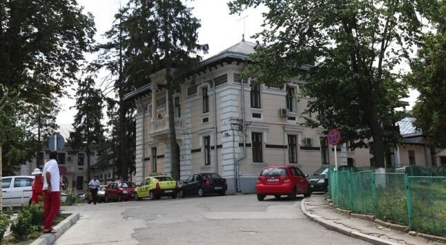 accident straniu in curtea institutului de psihiatrie socola cazul a ajuns in fata judecatorilor dar prima solutie nu a adus pacea 68e709d98ce14