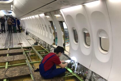 aerostar iasi face angajari mecanici electricieni si electromecanici cautati pentru hangarul de langa aeroport 68df1668394ca