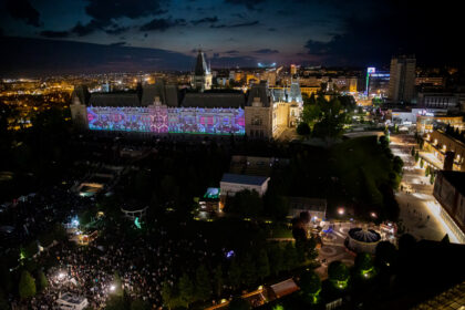 arta digitala pe palatul culturii sambata in gradina palas are loc competitia internationala de video mapping light up festival urmata de un concert live by delia 68f1f85fd9ece