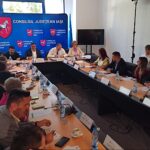 bani si noi organigrame pentru spitale bani si pentru deszapezire sedinta la consiliul judetean azi 37 de propuneri pe ordinea de zi 68f82daa554f3