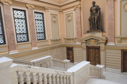 bcu iasi si biblioteca nationala a republicii moldova lanseaza proiectul bibliotech o punte digitala peste prut intre educatie si cultura 68f8265588d39