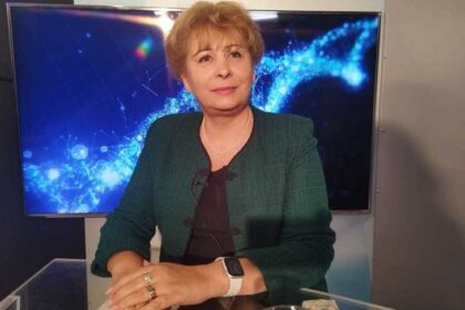 carmen mazilu despre protocoalele care trebuie respectate de asistentii medicali pentru prevenirea infectiilor nosocomiale fara unghii lungi date cu gel fara inele si alte bijuterii 69013a3b6f50a