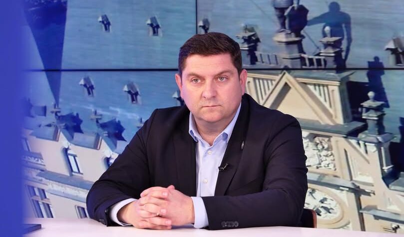 ce a fost in spatele plecarii liderului psd iasi din comisia pentru controlul sri a devenit vicepresedinte in alta 68f039f150141